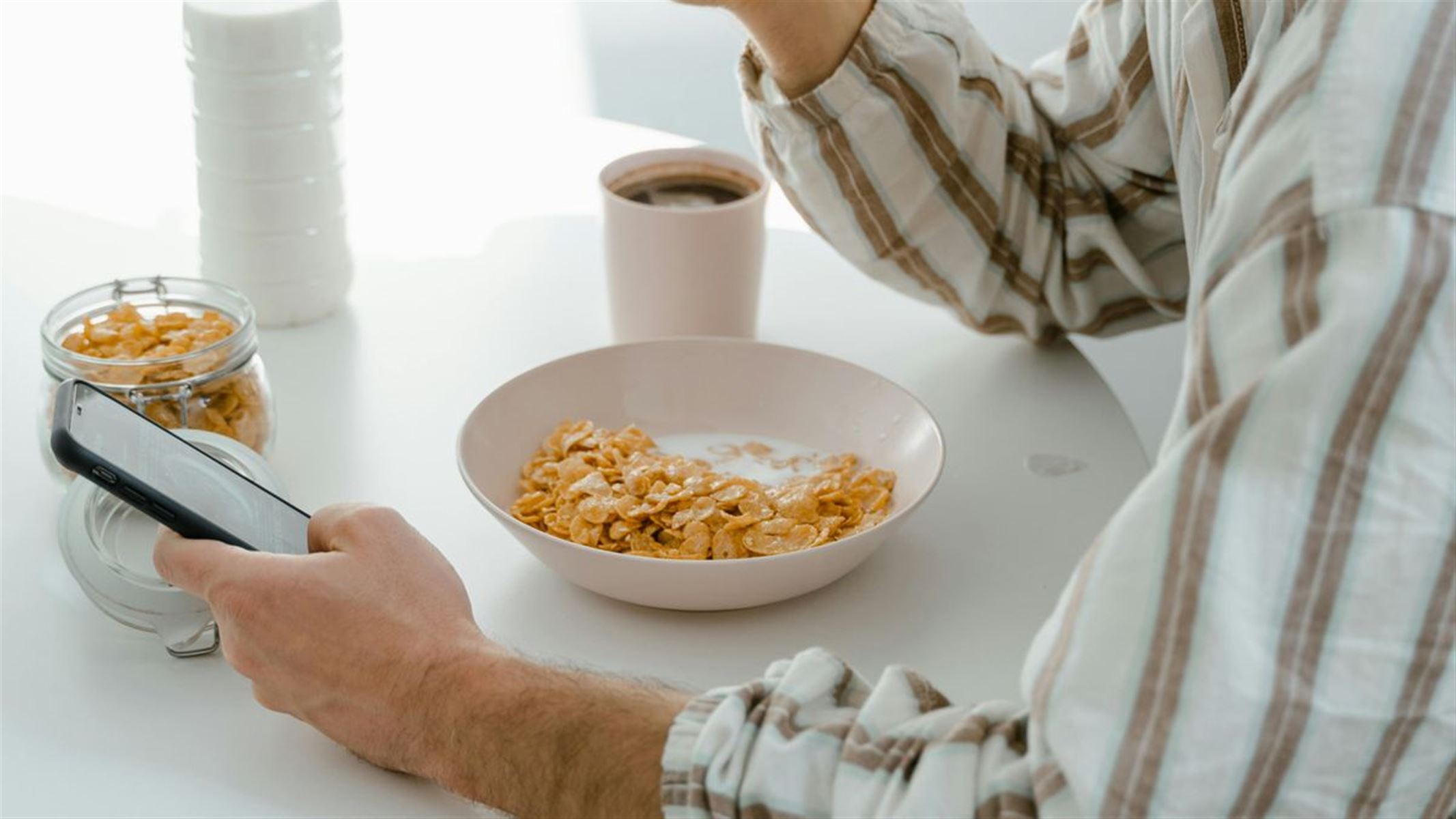 En företagare som upptäcker att han glömt skattedeklarationen.