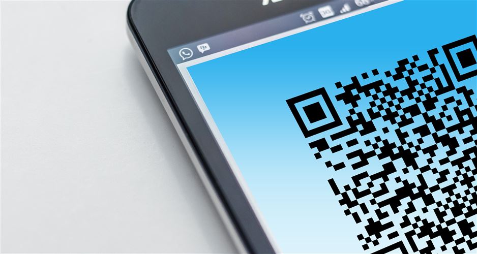 En QR-kod på en mobil.